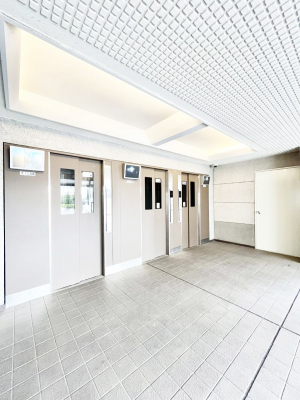 ���̑��@�G���x�[�^�[