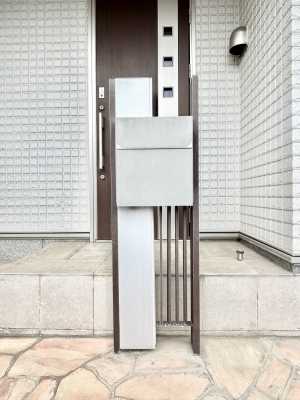 ���̑��@�V���v���f�U�C���̃|�X�g�B