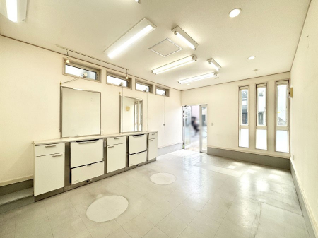 ���̑��@�X�܃X�y�[�X