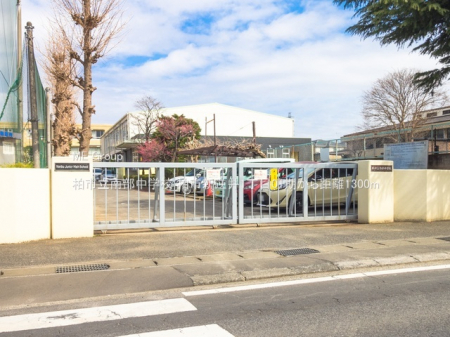 ���ӊ��@���w�Z 1300m ���s���암���w�Z