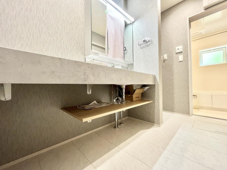 ���̑��@�������̂�����K��Ԃł��B�����̐g�x�x���C�����ǂ����g�������܂��B