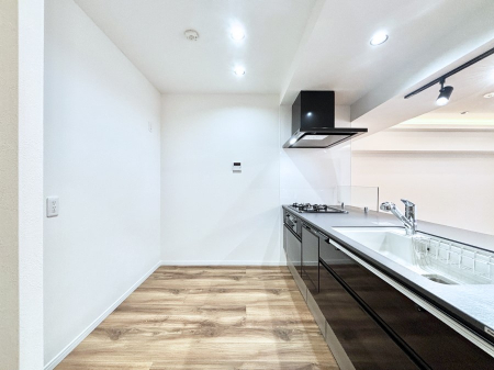 �L�b�`���@�������̂������ŉƑ��̏Ί炪�L����܂��I�@