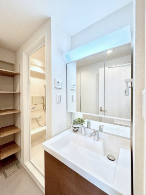 ���ʑ�E���ʏ��@������������ʉ��ώ��Œ��̐g�x�x�����K  