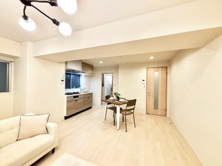 ���̑����ρ@�Ƒ������R�ƏW�܂�e���̃X�y�[�X�ɂȂ肻��