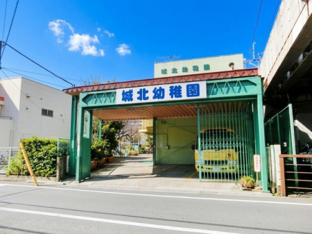 ���ӊ��@�c�t���E�ۈ牀 800m ��k�c�t��