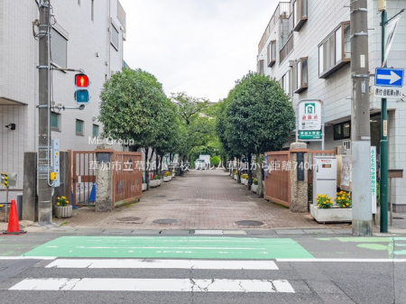 ���ӊ��@���w�Z 740m �����s���������w�Z