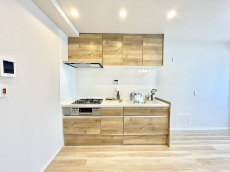 �L�b�`���@�������̂������ŉƑ��̏Ί炪�L����܂��I