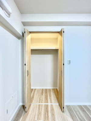 ���[�@�����Ղ�̎��[�X�y�[�X�ł��ł��Z��Ԃ��X�b�L���ۂĂ���