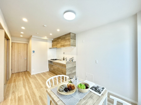 ���r���O�@�������������͋C�̂k�c�j�͉Ƒ��݂�Ȃ̉��K���