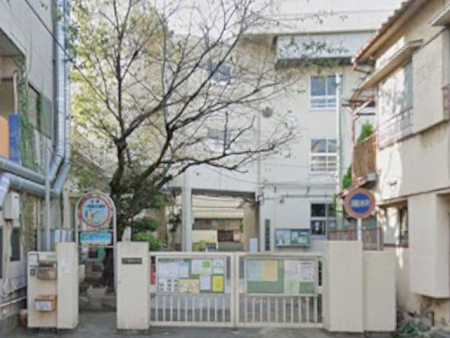 ���ӊ��@���w�Z 600m �����旧�I�����w�Z