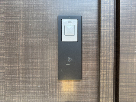 ���̑��@�X�}�[�g�ɊJ���ł���d�q�L�[