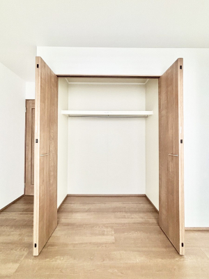 ���[�@�S�����N���[�[�b�g�t��