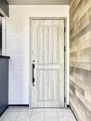 ���ց@��؂ȉƑ��A���q���o�}���錺�ցB