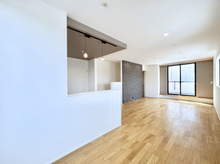 ���̑����ρ@�Ƒ������R�ƏW�܂�e���̃X�y�[�X�ɂȂ肻��