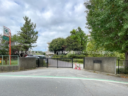 ���ӊ��@���w�Z 650m �����s����a�c���w�Z