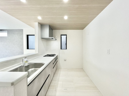 �L�b�`���@�L�X�Ƃ����g������̗ǂ��L�b�`���œ��X�̂��������y�����Ȃ肻��