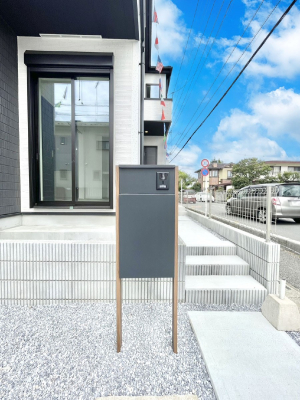 ���̑��@�V���v���f�U�C���̃|�X�g�B