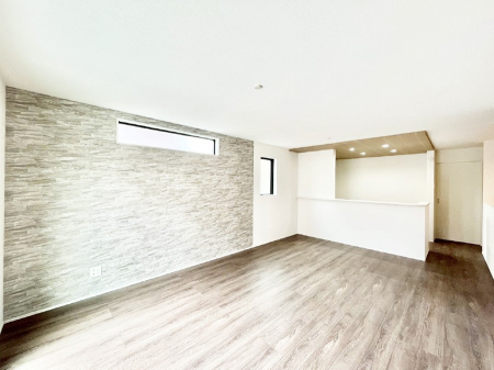 ���̑����ρ@�Ƒ��̏Ί炪���R�Ɛ��܂�Ă���A����ȕ��͋C�̃_�C�j���O�Ɏd�オ���Ă��܂��B