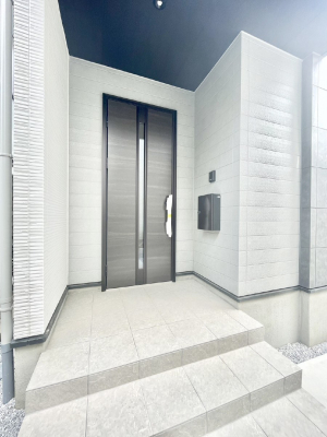 ���ց@���֑O�͉����t���ŉJ���~���Ă��Ă��G��ɂ����ł�