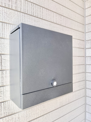 ���̑��@�V���v���f�U�C���̃|�X�g�B