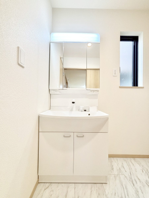 ���ʑ�E���ʏ��@�傫�����₷���O�ʋ��Ő�����������ʑ�́A�g�����Ȃ݃`�F�b�N�┧�̂������ɂ������߂ł��B 