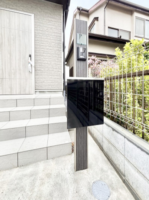 ���̑��@�V���v���f�U�C���̃|�X�g�B