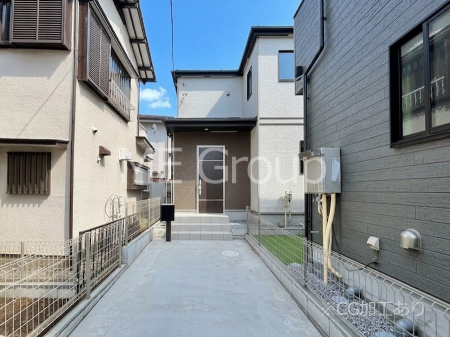 ���n�O�ώʐ^�@���܂����n�`�́A�ԓ��ɖʂ��Ă��炸�A�Â��Ńv���C�x�[�g���𖡂킦�闧�n�ł��B 