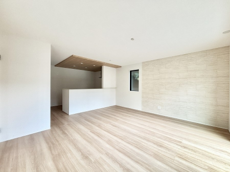 ���r���O�@�������������͋C�̂k�c�j�͉Ƒ��݂�Ȃ̉��K���  