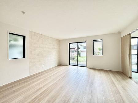 ���̑����ρ@���邢�z���������A�����̕��͋C�ɖ��������_�C�j���O�B   