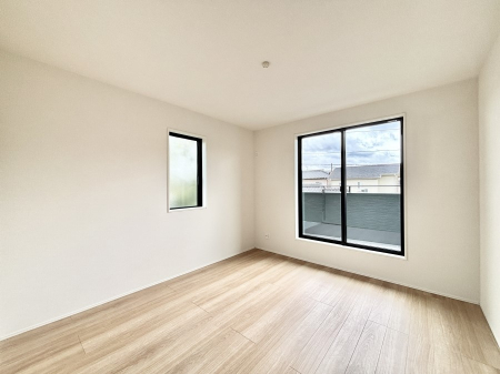 ���̑����ρ@���邢�o���R�j�[�T�C�h�ɗm����ݒu�B�ڊo�߂̗ǂ��Q���ɁB 