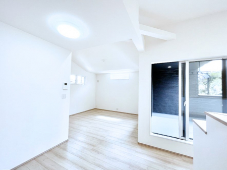 ���̑����ρ@18.6���k�c�j�͉Ƒ��݂�Ȃ̉��K��ԁI�Ƒ��̂Ȃ������������厖�ȃX�y�[�X