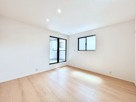 ���̑����ρ@�o���R�j�[���J�������v���X���Ă����m��