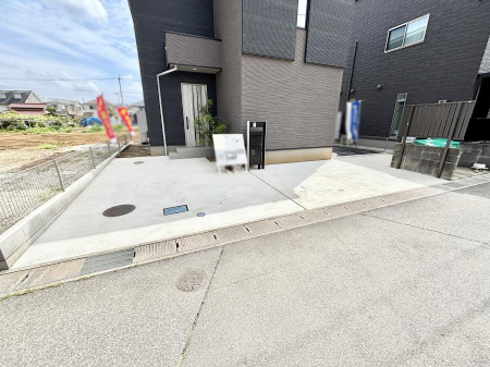 �@�����Ɍ������Ȃ����ԃX�y�[�X�B