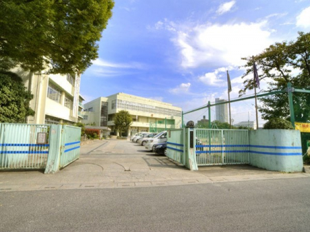 ���ӊ��@���w�Z 2160m �t�����s���t�������w�Z