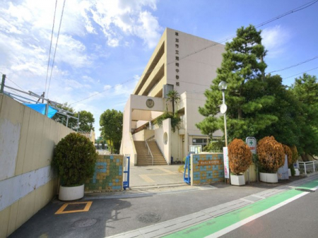 ���ӊ��@���w�Z 1700m �����s�����蒆�w�Z