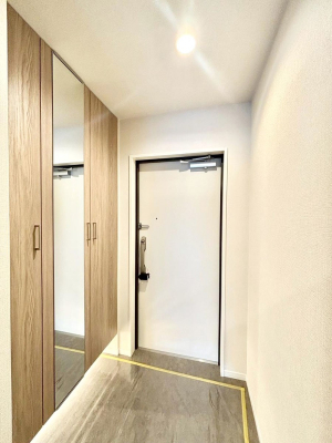 ���ց@�Ƒ��̋A��₨�q�l�������������}���錺��  