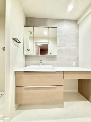 ���ʑ�E���ʏ��@������������ʉ��ώ��Œ��̐g�x�x�����K  