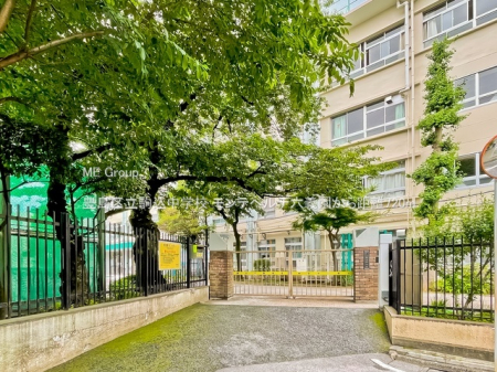 ���ӊ��@���w�Z 720m �L���旧����w�Z