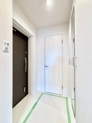 ���ց@�����Ղ�̎��[�͂�������V���[�Y�C���N���[�[�b�g�t���̌���