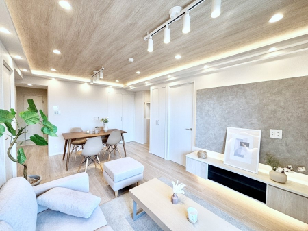 ���̑����ρ@�Ƒ������R�ƏW�܂�e���̃X�y�[�X�ɂȂ肻��