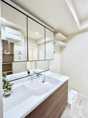 ���ʑ�E���ʏ��@������������ʉ��ώ��Œ��̐g�x�x�����K  