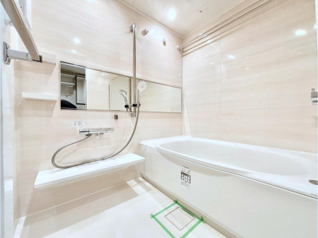 �����@����̔�������Ă���閾�邢�������̂���o�X���[��  