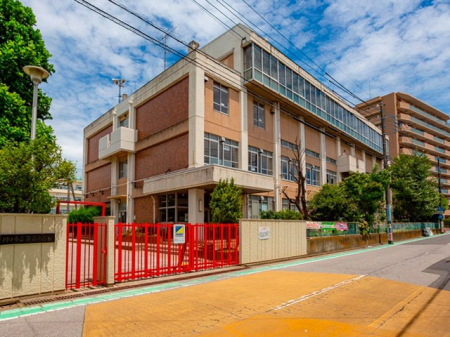 ���ӊ��@���w�Z 130m ����s���œ쏬�w�Z