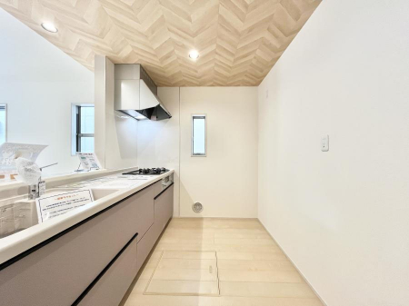 �L�b�`���@��Ƃ肠��L�b�`���ł͂��Ƒ��Ɗy�������������ł��܂��B