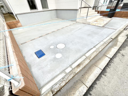 �@�����Ɍ������Ȃ����ԃX�y�[�X�B