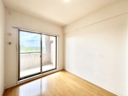 ���̑����ρ@�o���R�j�[���J�������v���X���Ă����m��  