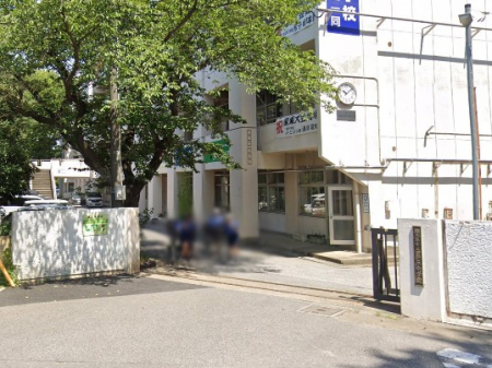 ���ӊ��@���w�Z 1303m ���P�J�s����O���w�Z