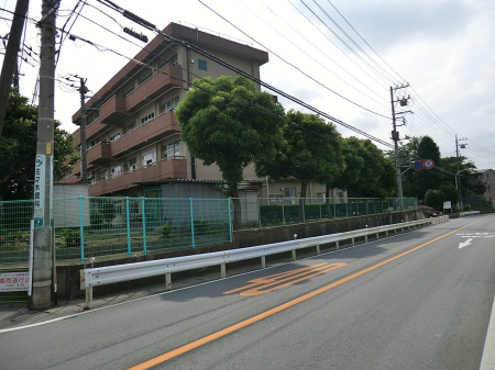 ���ӊ��@���w�Z 1100m �a���s���k�����w�Z