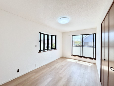 ���̑����ρ@2�ʍ̌����m�ۂ������邢��ԁB�Ƒ��݂�Ȃ����K�ȕ�炵����������݌v�ł��B