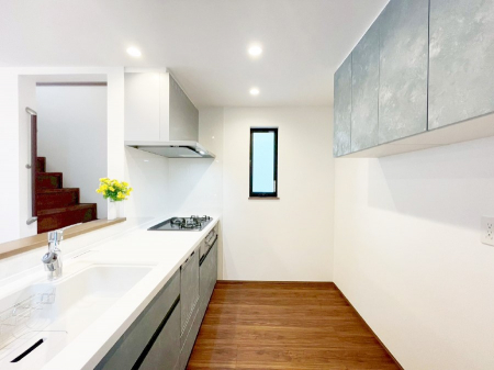 �L�b�`���@��Ƃ肠��L�b�`���ł͂��Ƒ��Ɗy�������������ł��܂��B